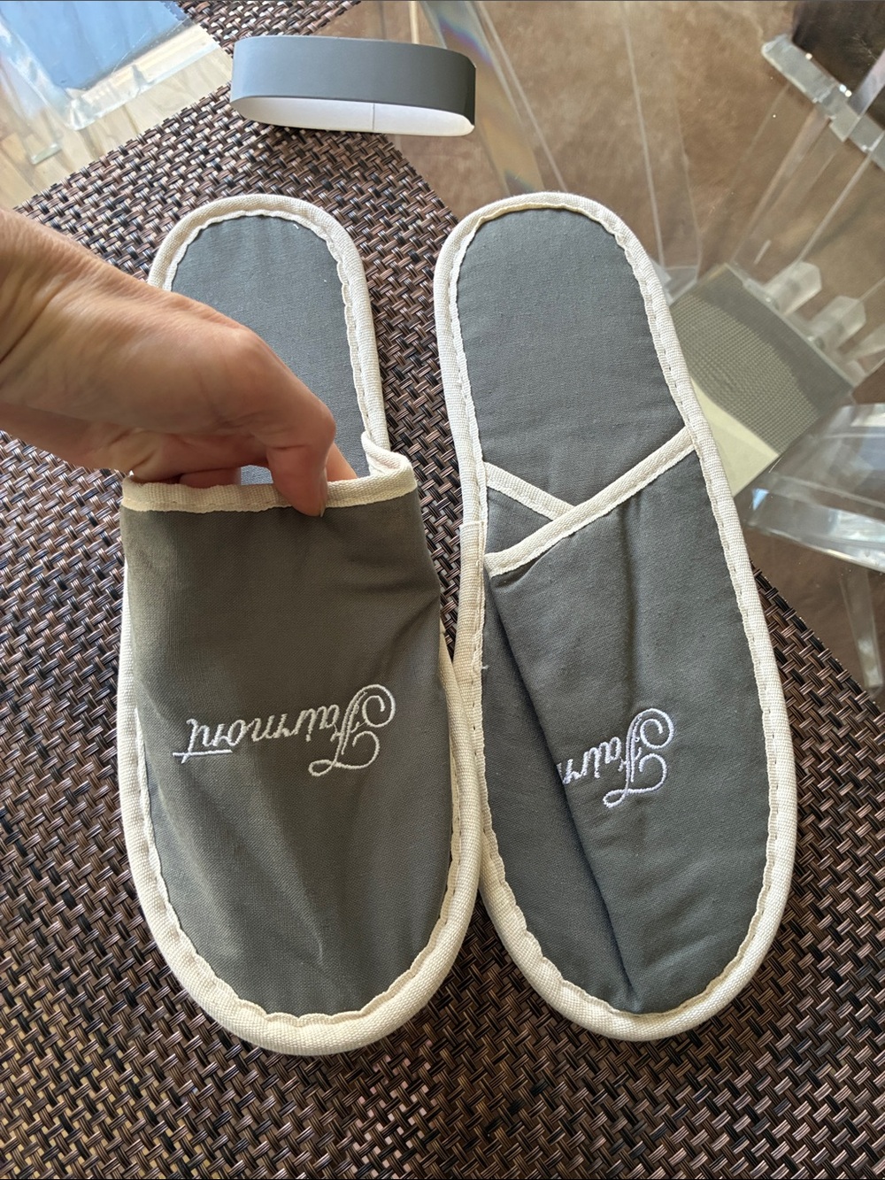 Fairmont  Women's Gray Slip-On Spa Slippers